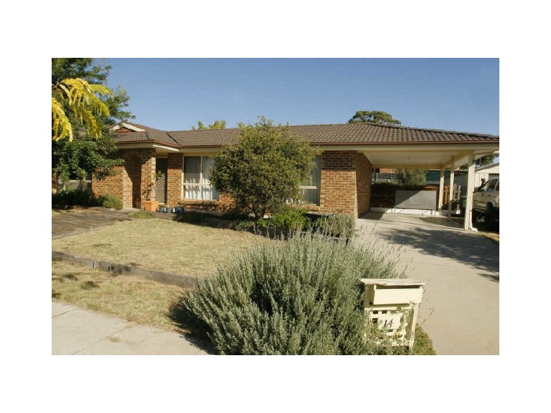 14 Forsythe Street, Banks ACT 2906