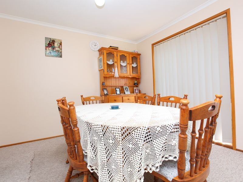 16 Maddock Place, Gordon ACT 2906