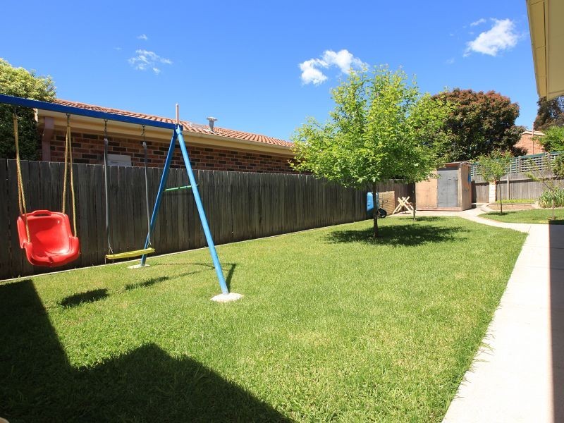 16 Maddock Place, Gordon ACT 2906