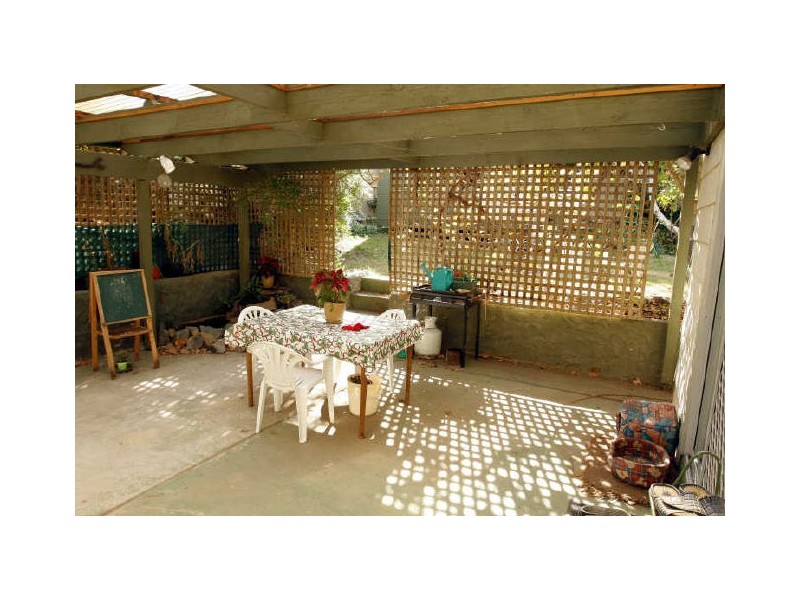 9 Bailes Court, Wanniassa ACT 2903