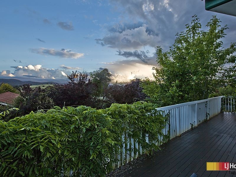 10 Ebsworth Close, Macarthur ACT 2904