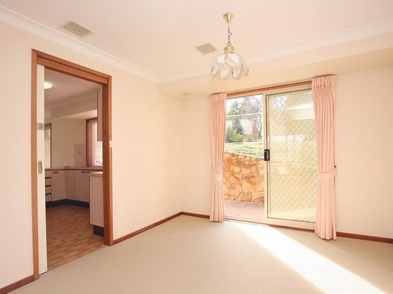 7 Hazlitt Glade, Gordon ACT 2906