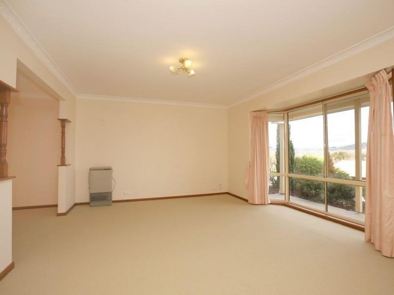 7 Hazlitt Glade, Gordon ACT 2906