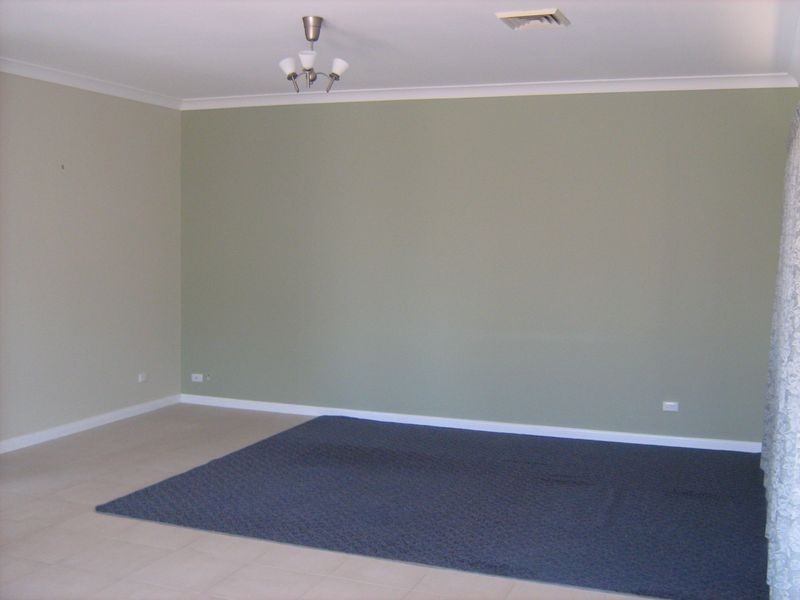 1 Cradle Close, Palmerston ACT 2913