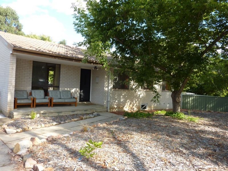 54 Tepper Circuit, Kambah ACT 2902