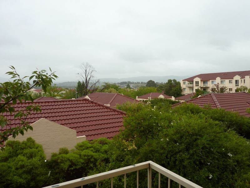 4/15 Tenison Woods Circuit, Bonython ACT 2905