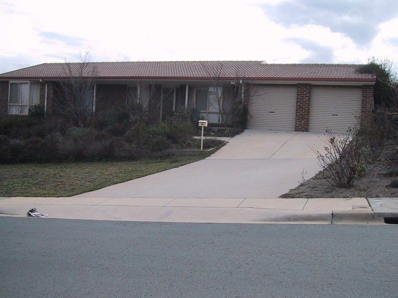 94 Charterisville Avenue, Conder ACT 2906