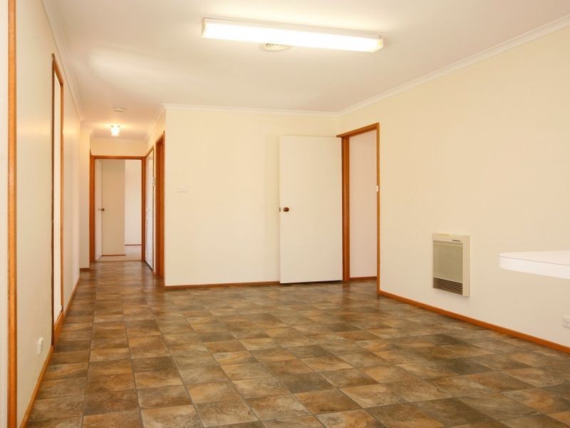 29 Abercorn Crescent, Isabella Plains ACT 2905