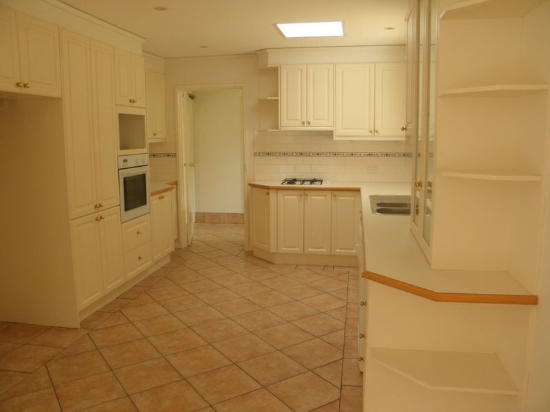 18 Goble Street, Hughes ACT 2605