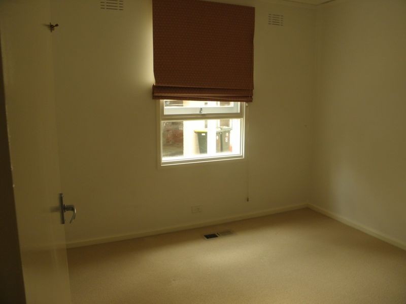 18 Goble Street, Hughes ACT 2605