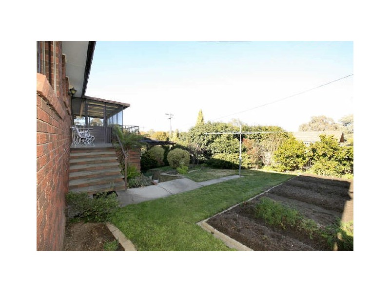 3 Clare Place, Fadden ACT 2904