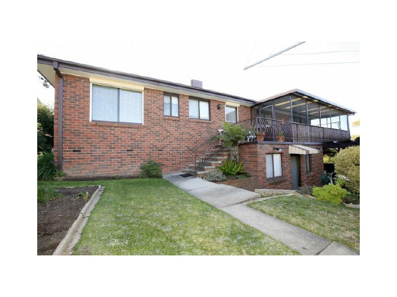 3 Clare Place, Fadden ACT 2904