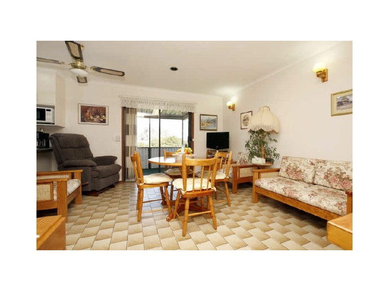 3 Clare Place, Fadden ACT 2904