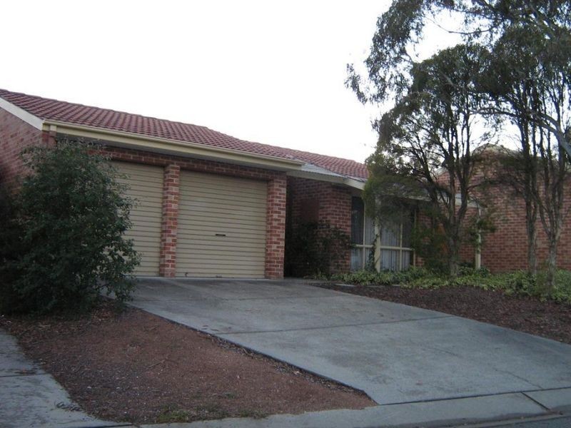 53 Collicott Circuit, Macquarie ACT 2614