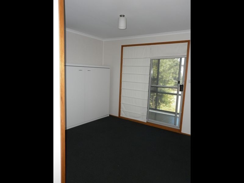 5 Dods Place, Greenway ACT 2900