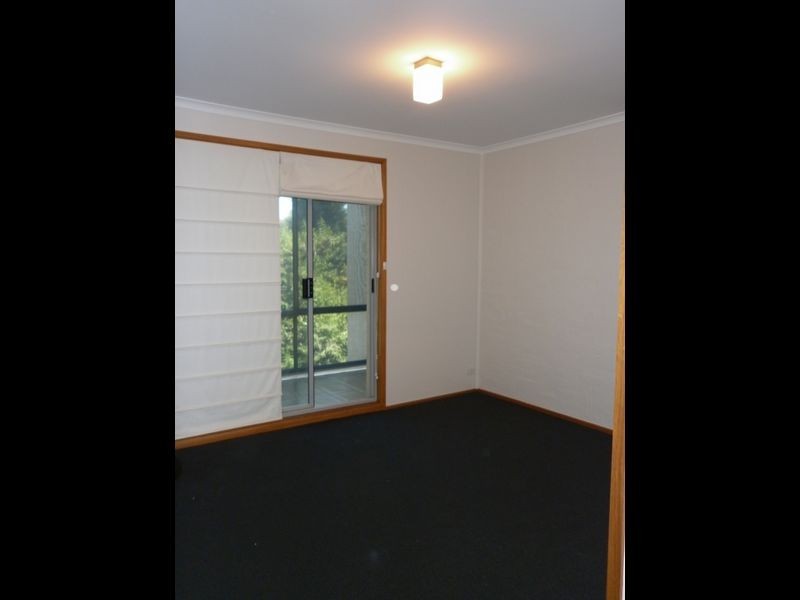 5 Dods Place, Greenway ACT 2900