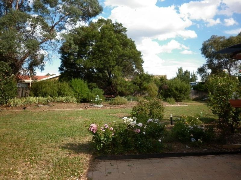 49 Clare Dennis Avenue, Gordon ACT 2906