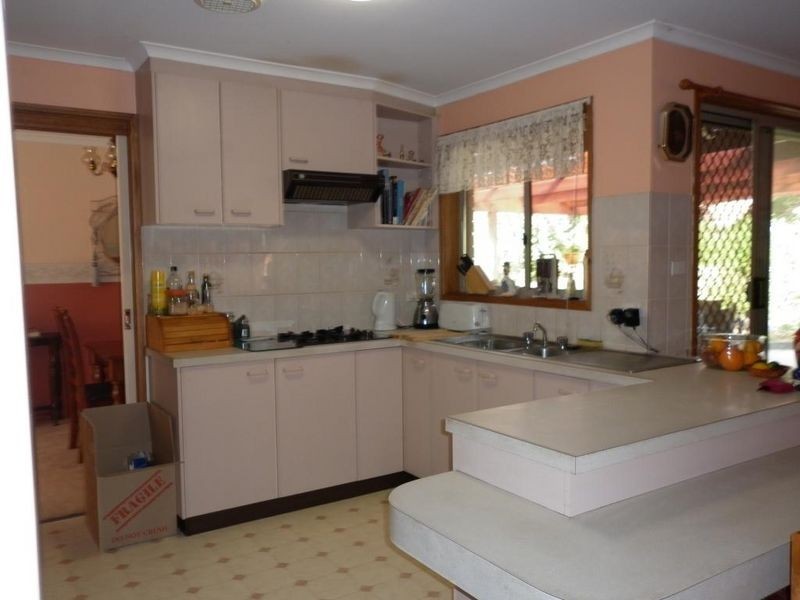 49 Clare Dennis Avenue, Gordon ACT 2906