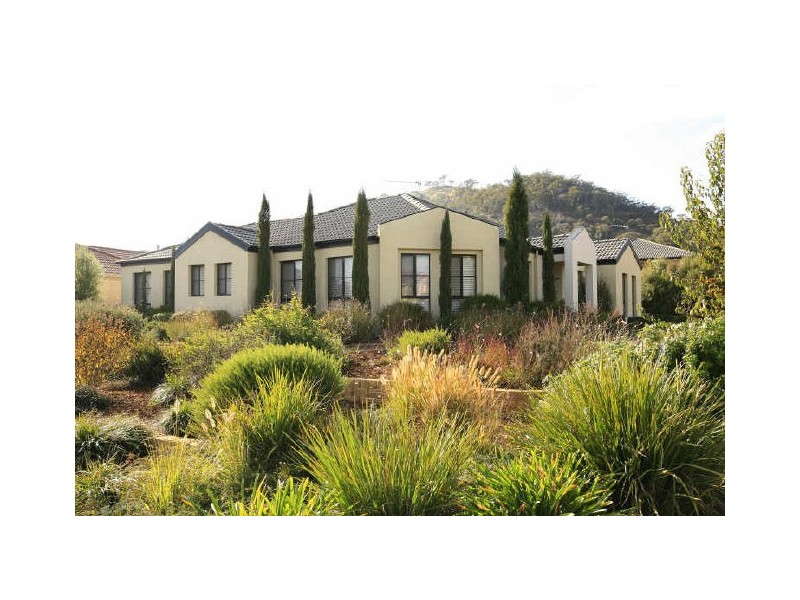 1 Banyule Grove, Conder ACT 2906