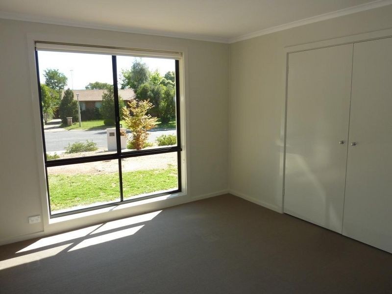 7 Jens Place, Kambah ACT 2902