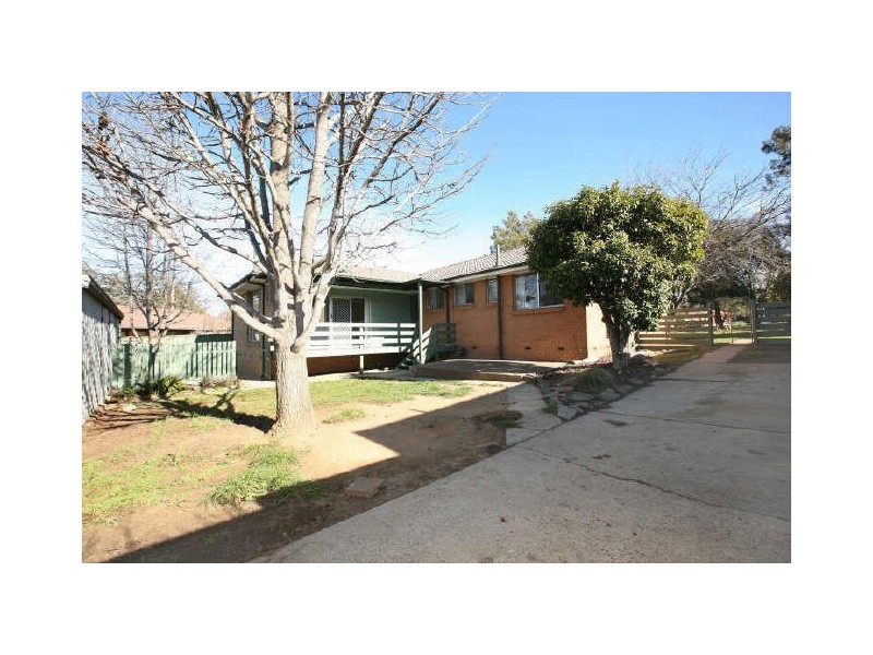 39 Karney Place, Kambah ACT 2902