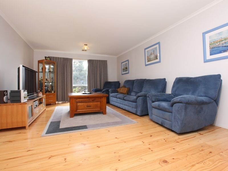 23 Sturdee Crescent, Monash ACT 2904