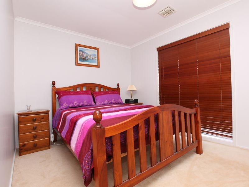 23 Sturdee Crescent, Monash ACT 2904