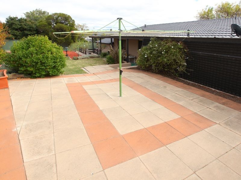 23 Sturdee Crescent, Monash ACT 2904