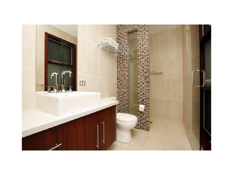 8B Nugent Close, Jerrabomberra NSW 2619