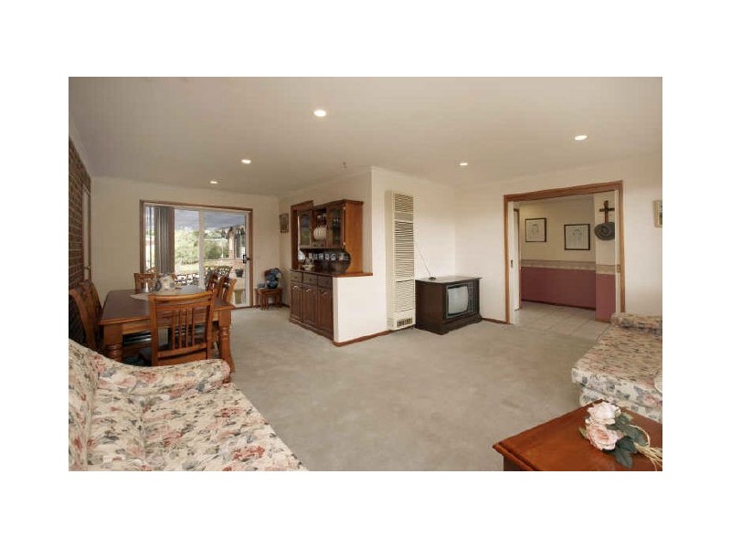 39 Wilson Crescent, Banks ACT 2906