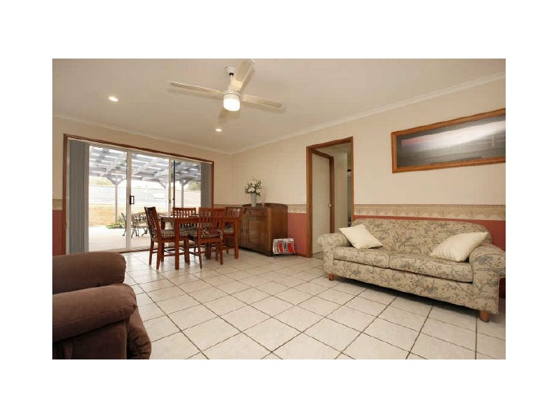 39 Wilson Crescent, Banks ACT 2906