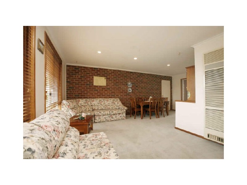 39 Wilson Crescent, Banks ACT 2906