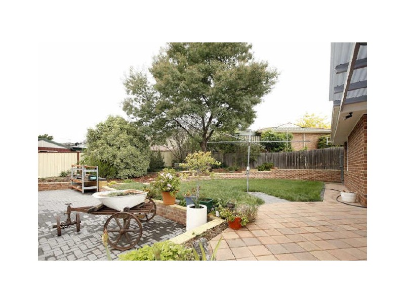 39 Wilson Crescent, Banks ACT 2906