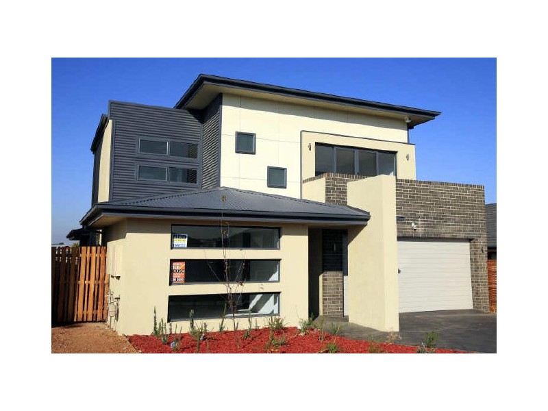 4 Santospirito Street, Forde ACT 2914