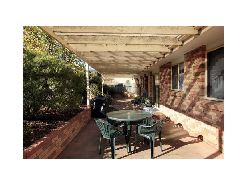 21 Lethbridge Street, Conder ACT 2906