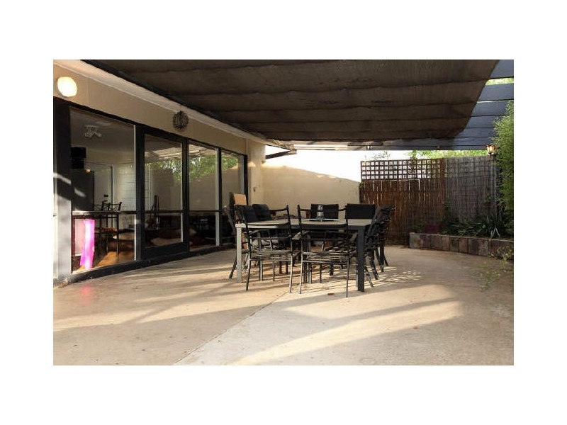 4 Hinckley Place, Kambah ACT 2902