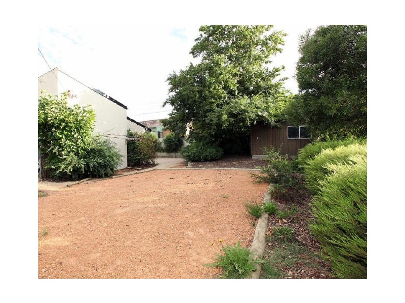 4 Hinckley Place, Kambah ACT 2902