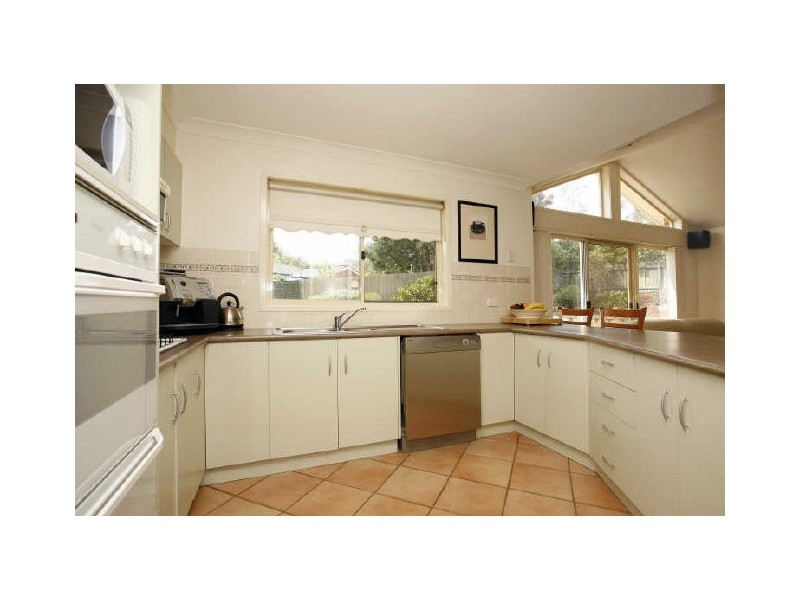 9 Pepper Place, Jerrabomberra NSW 2619