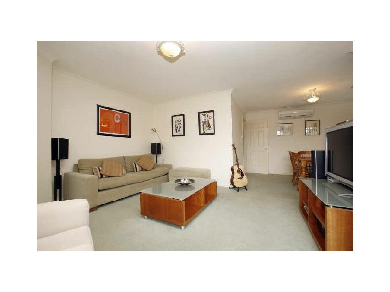9 Pepper Place, Jerrabomberra NSW 2619