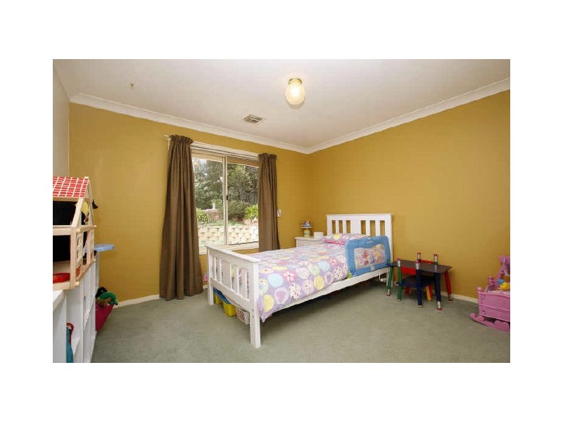9 Pepper Place, Jerrabomberra NSW 2619