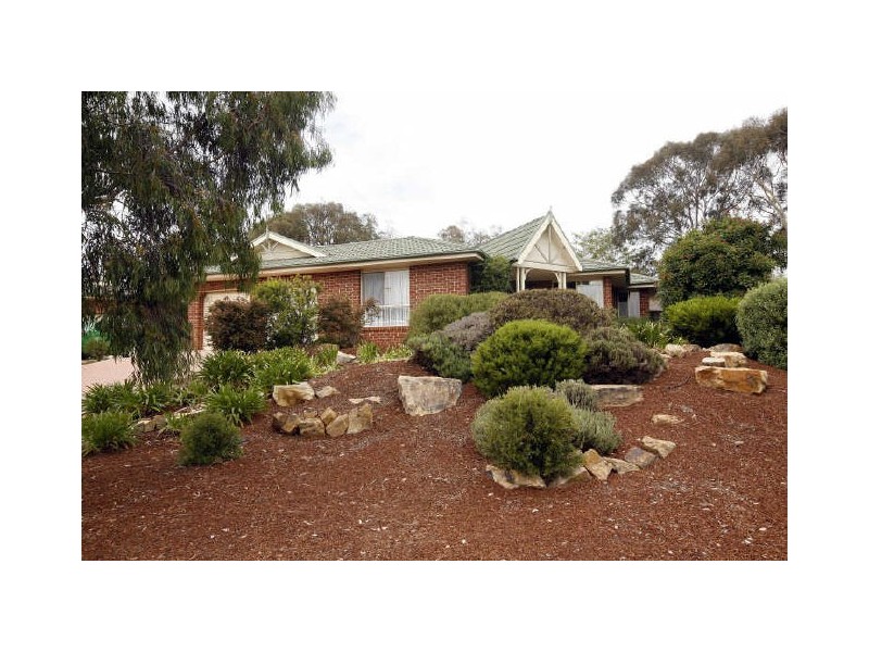 9 Pepper Place, Jerrabomberra NSW 2619