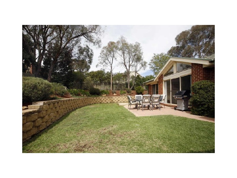 9 Pepper Place, Jerrabomberra NSW 2619