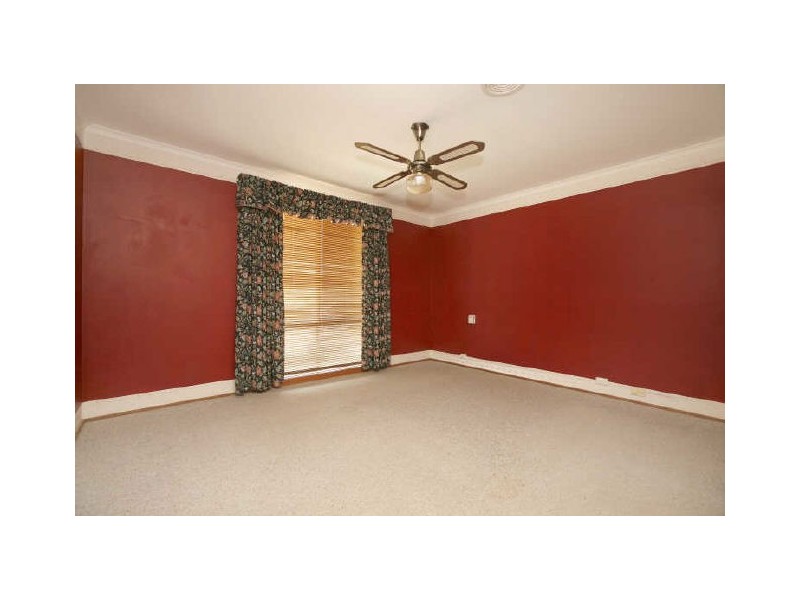 21 Preddey Way, Gordon ACT 2906