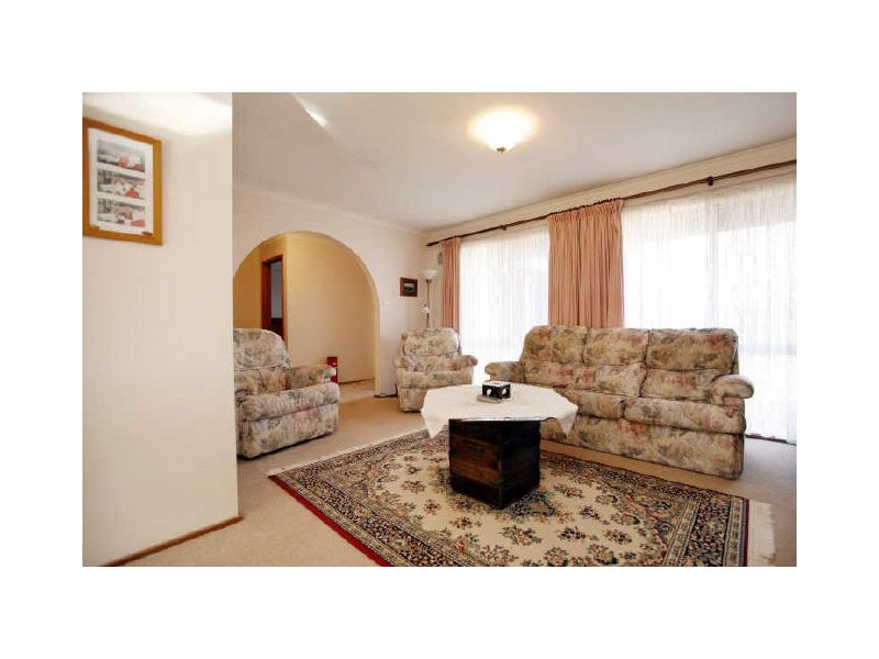 35 Pockett Avenue, Banks ACT 2906