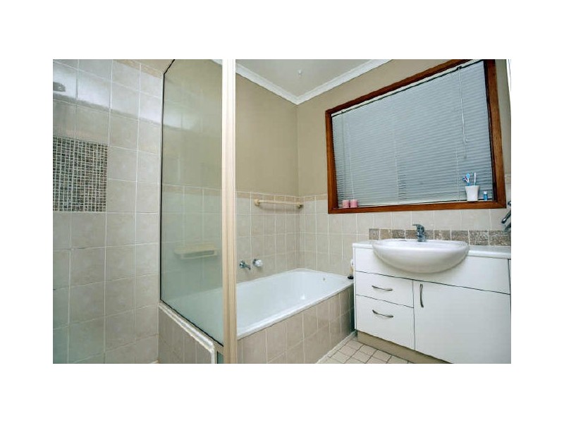 1 Montefiore Crescent, Conder ACT 2906
