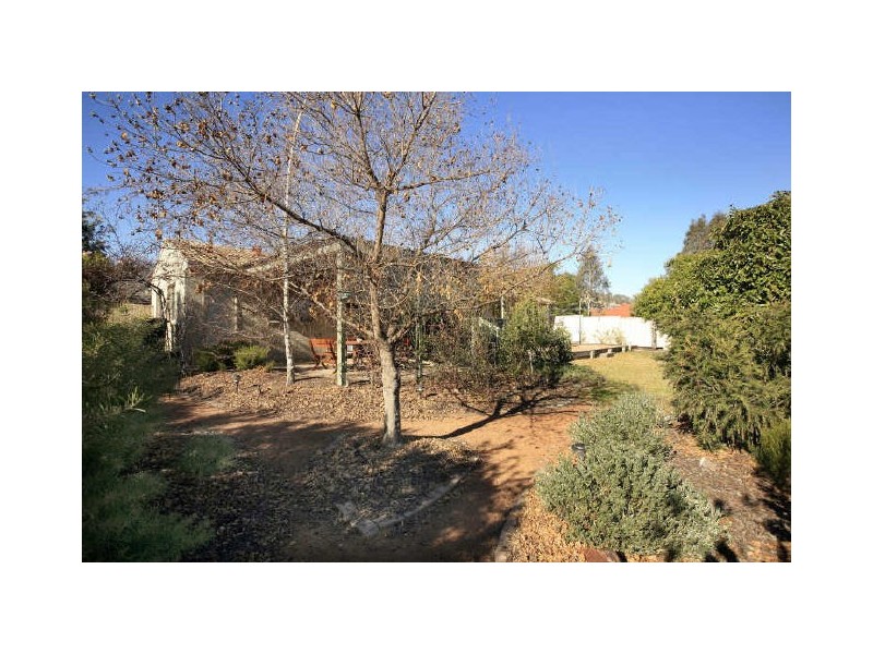 1 Montefiore Crescent, Conder ACT 2906