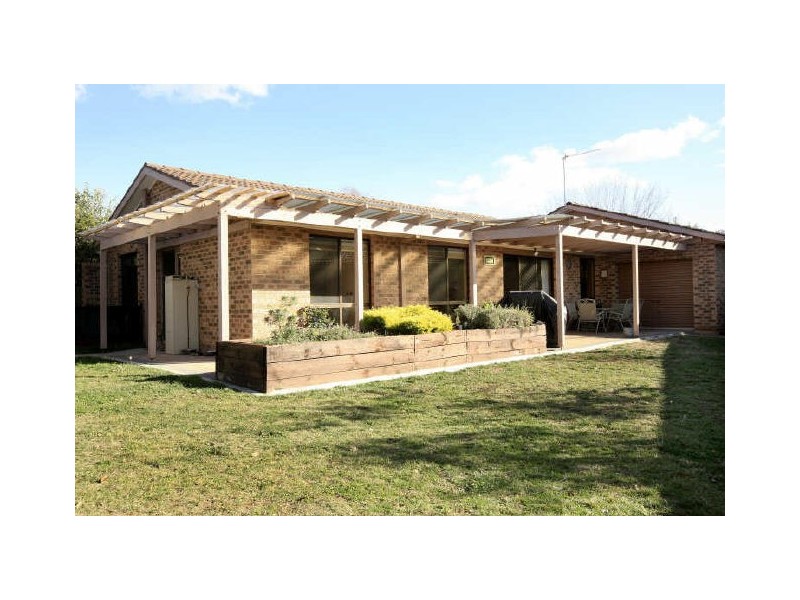 7 Luckman Place, Banks ACT 2906