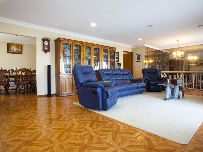 27 Graham Place, Queanbeyan NSW 2620