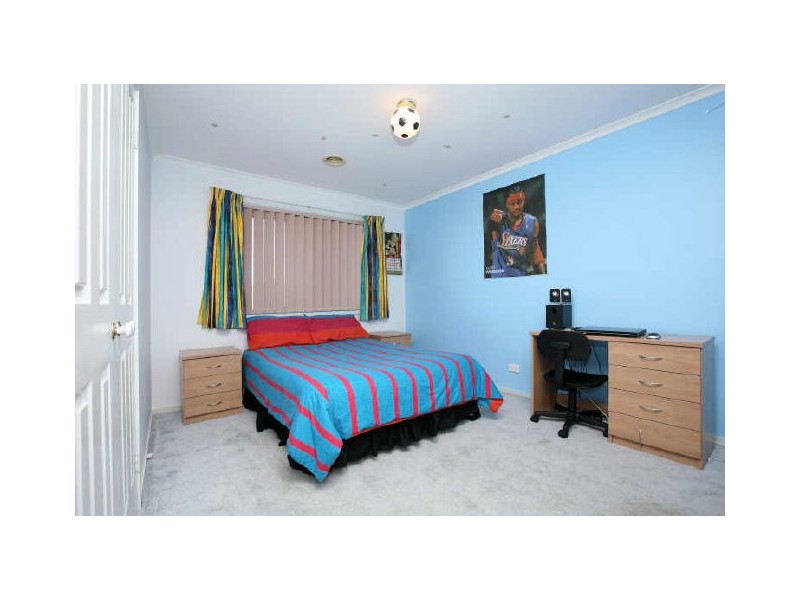 22 Fingleton Crescent, Gordon ACT 2906