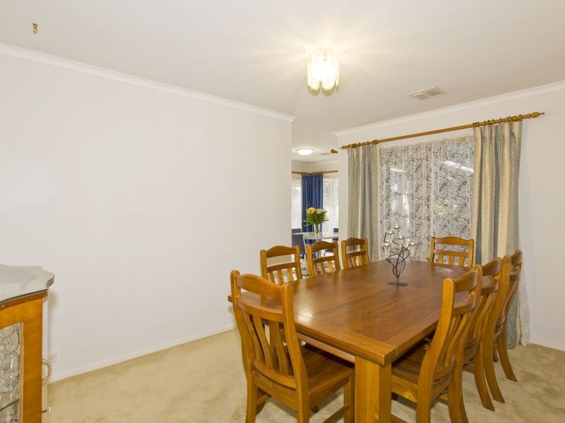 2 Hacke Place, Conder ACT 2906